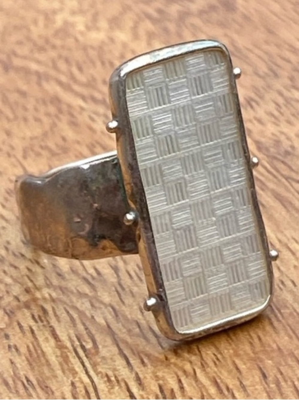 Sara Blaine Willow House 925 Sterling Silver Rectangle Textured Statement Ring